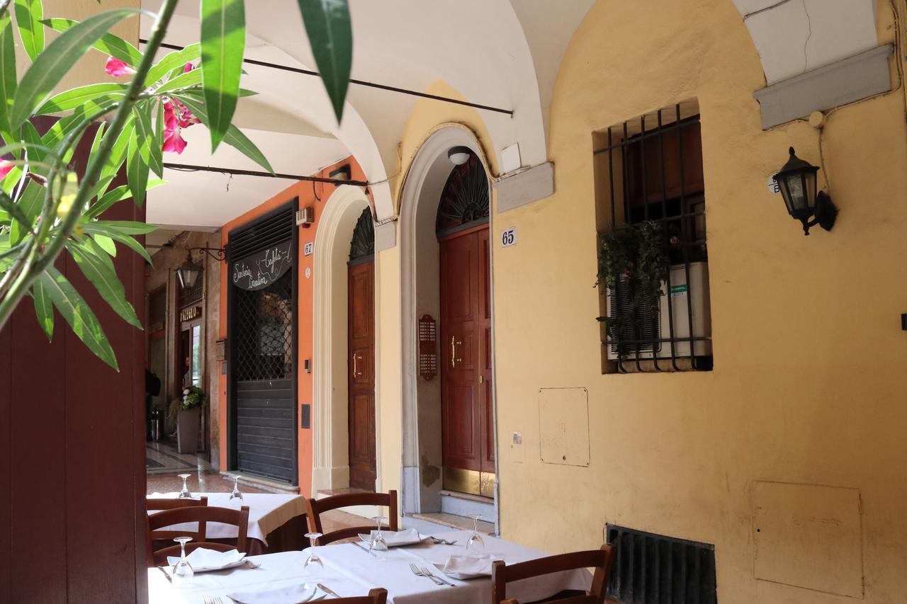 Lovely Studio D'Azeglio By Studio Vita Bolonia Zewnętrze zdjęcie